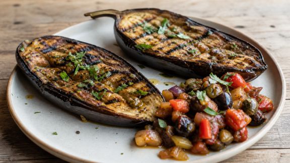 Aubergine fondante au barbecue : préparer la caponata façon grill