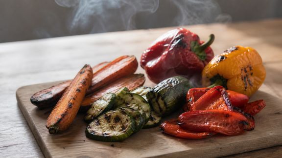 Préparer des légumes fumés : erreurs à éviter pour une texture idéale