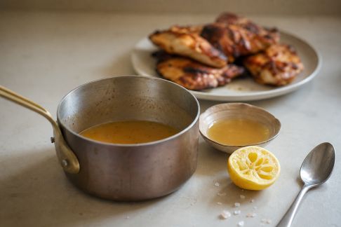 Comment ajuster l’acidité d’une sauce pour sublimer vos grillades